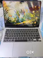 MACBOOK AIR M2 8/256 GB 2 months old