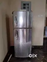 LG DOUBLE DOOR FRIDGE PRICE NEGOTIABLE
