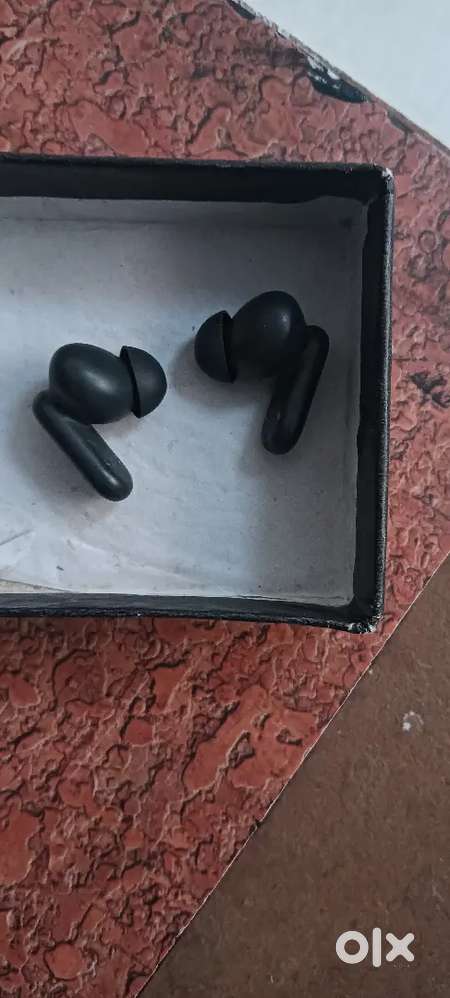 One Plus Nord Buds 2r Right & Left both (also a single part available)