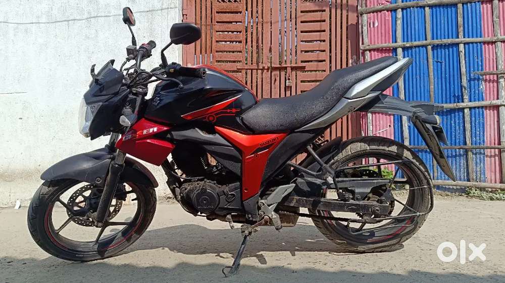 Suzuki Gixxer 155 FI