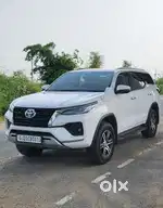 Toyota Fortuner 4X2 MT 2.8 Diesel, 2024, Diesel