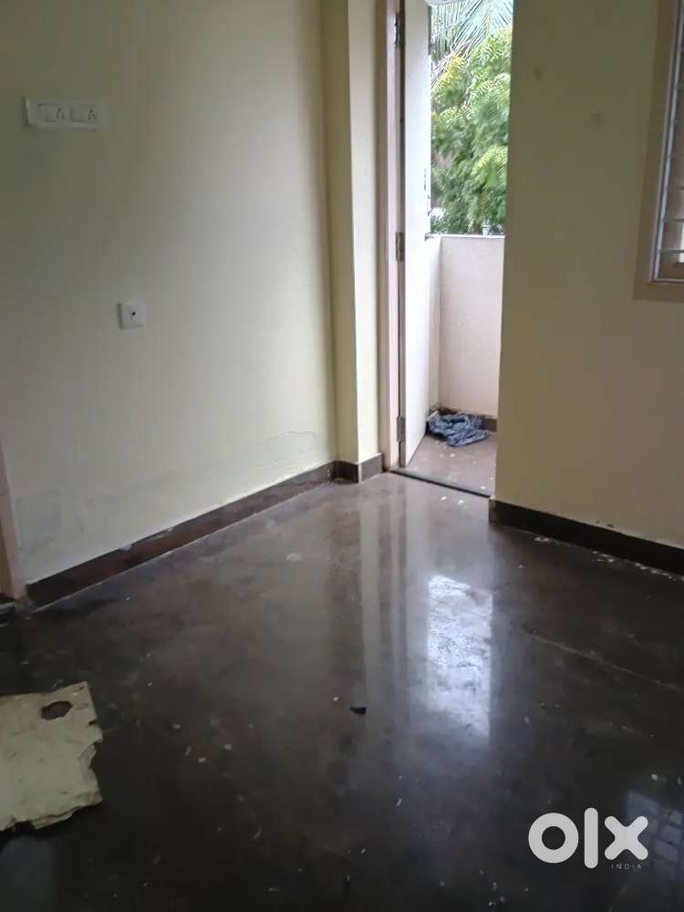 6APARTMENTS INDIVIDUAL BUILDING WITH CCP RENT1,75,000 AT MADURAVOYAL