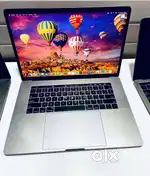 ( Mac huB ) - Apple MacBook Pro 15inch 2018 - 16 GB Ram / 512 GB SSD /