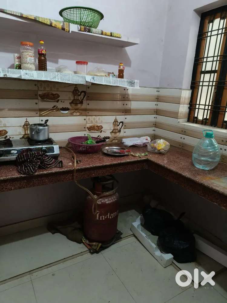 Need a roommate for one room