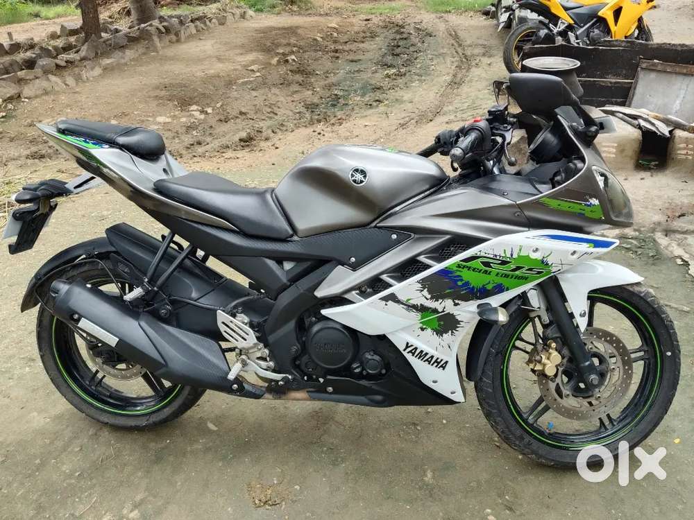 Yamaha R15 V2, Bs4, Single owner, showroom condition