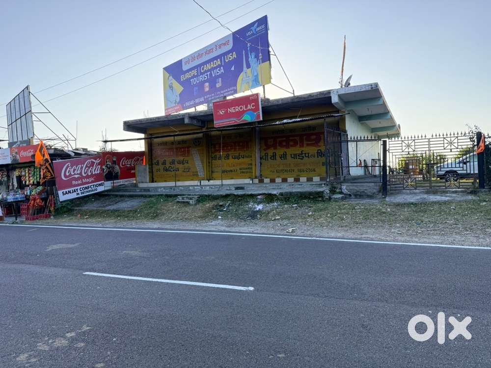 3 shops for rent Rent of 3 shops is Rs.30000