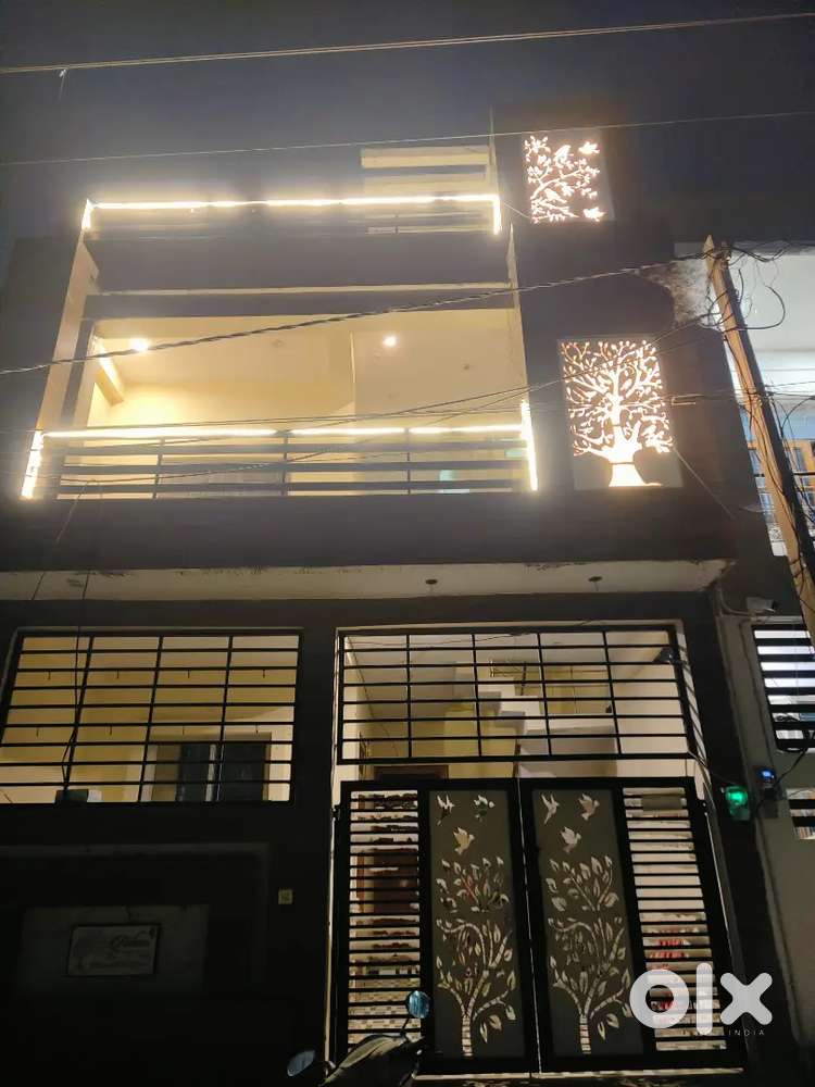 2bhk available for rent near sports college kursi road