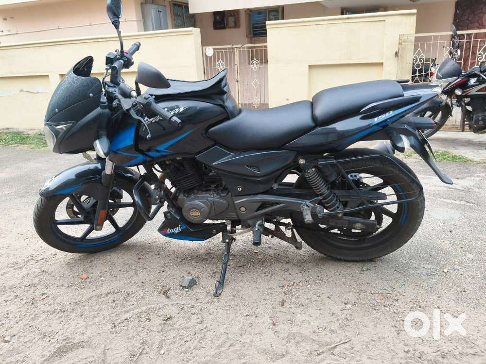 Pulsar 150  Dual Disk with ABS