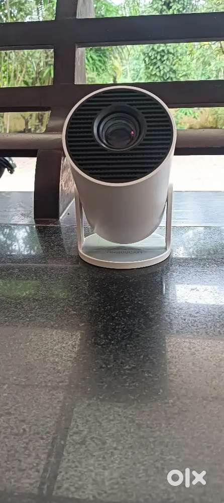 Projector projector...