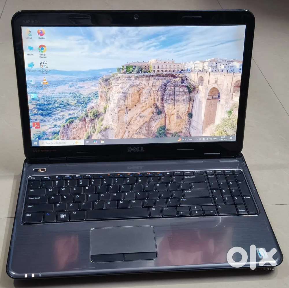 Intel Core i3 M350,8gb Ram,500gb HDD,15.6 inch LED,DVD,Webcam,Window10