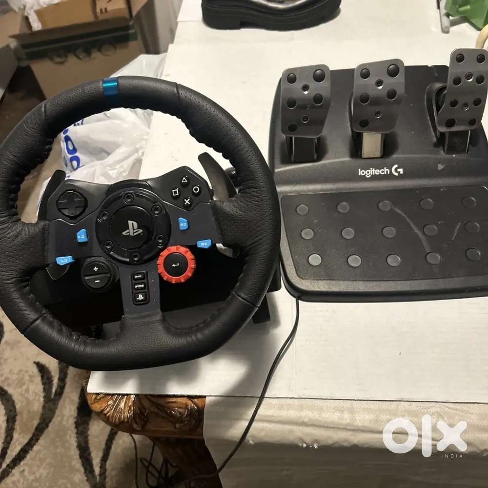Logitech G29 Driving Force Racing Wheel Floor Pedals