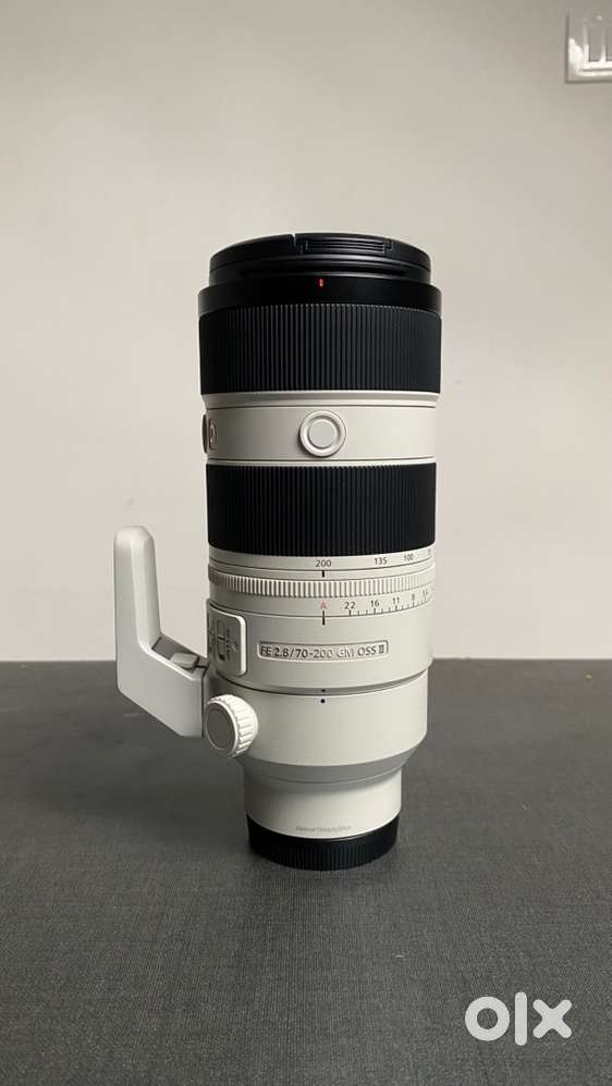 Sony FE 70-200mm f/2.8 GM OSS II Lens