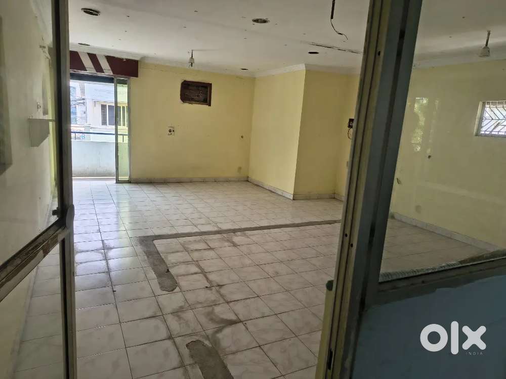 Jn road first floor available for rent