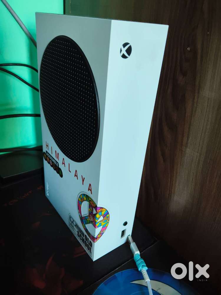 XBOX SERIES S 512 SSD WITH 1 TB HDD