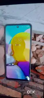 Samsung a71 8 128 box he only display change bs