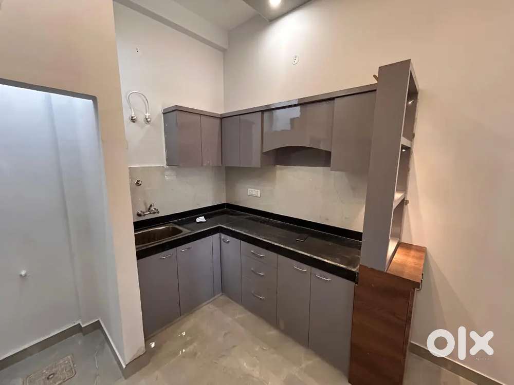 4 4 BHK SEMI FURNISHED FLAT FOR RENT AT VIDHADHAR NAGAR JAIPUR