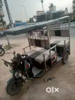 PRIDE PASSANGER E RICKSHAW WITH BATTERY