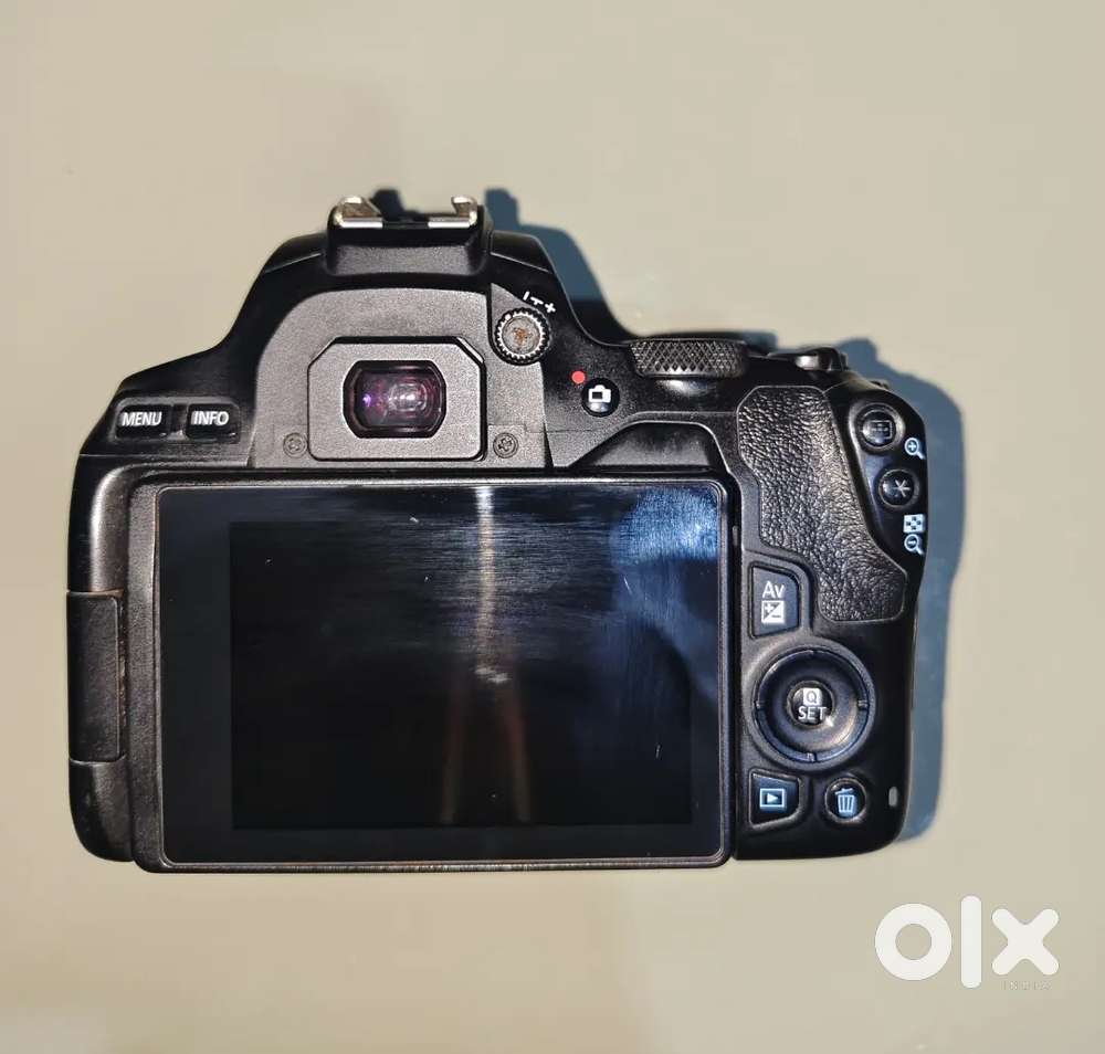 Canon EOS 200D Mark ll24.1MP DSLR