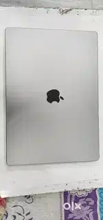MacBook pro 16inch, A2485, M1 Max chip, 32gb ram and 1TB ssd