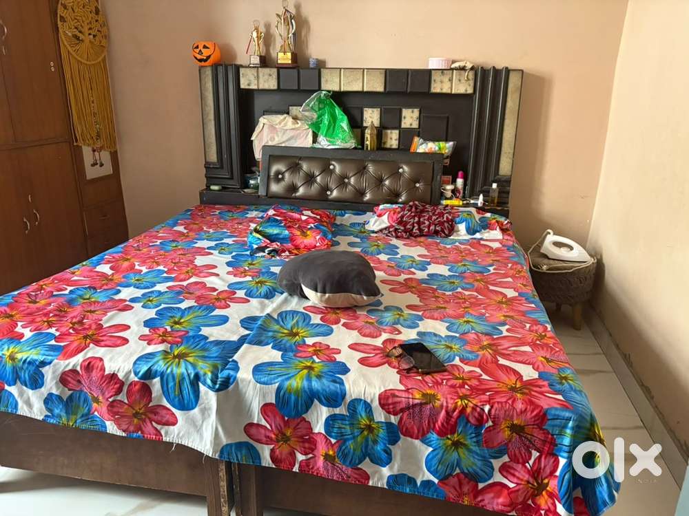 Double bed and mattress