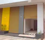 prime location main road facing shop 100sq meter for rent