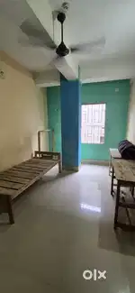 PG rooms available.