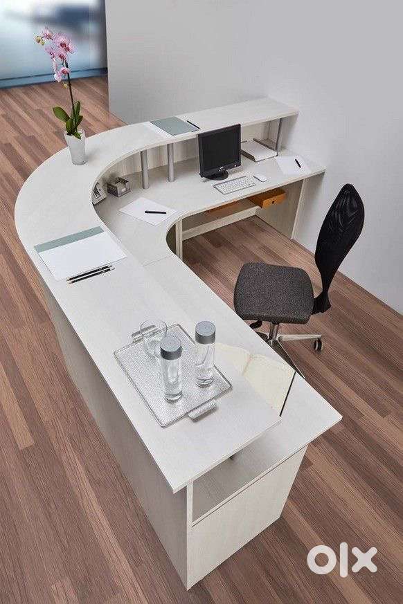 Wanted Female staff front office work
