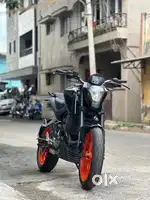 KTM DUKE 200