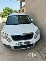 Skoda Yeti 2011 Diesel 97000 Km Driven well maintained