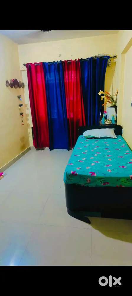Need Roomate for 1RK kandivali West link road