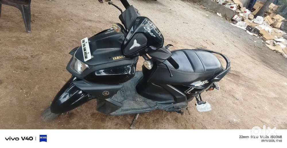 Yamha rey zr 125