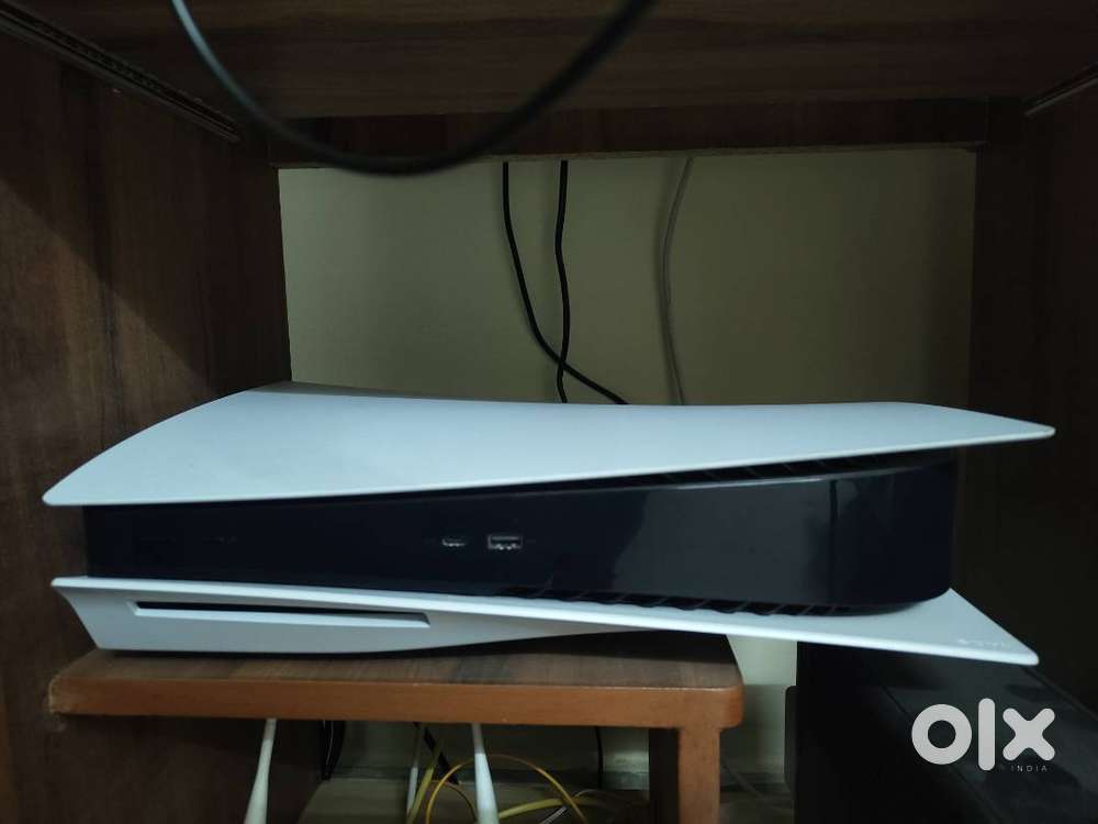 PS5 disc Unused and like brand new