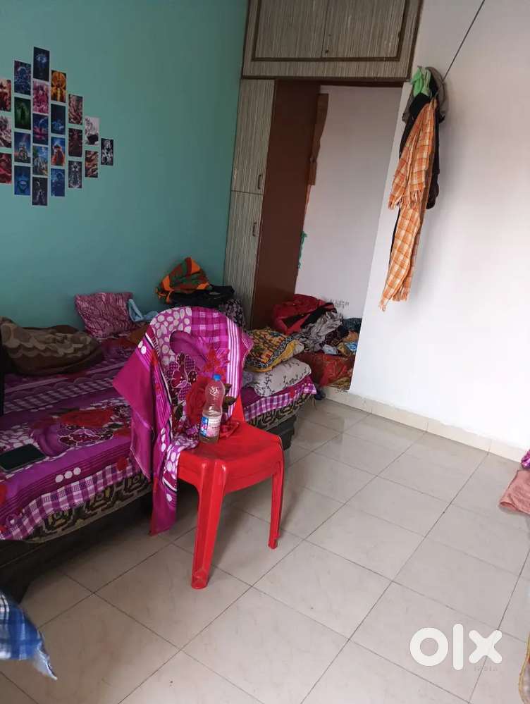 2 bhk flat argent sell