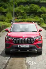 Skoda Kushaq 1.0 TSI Ambition AT, 2022, Petrol