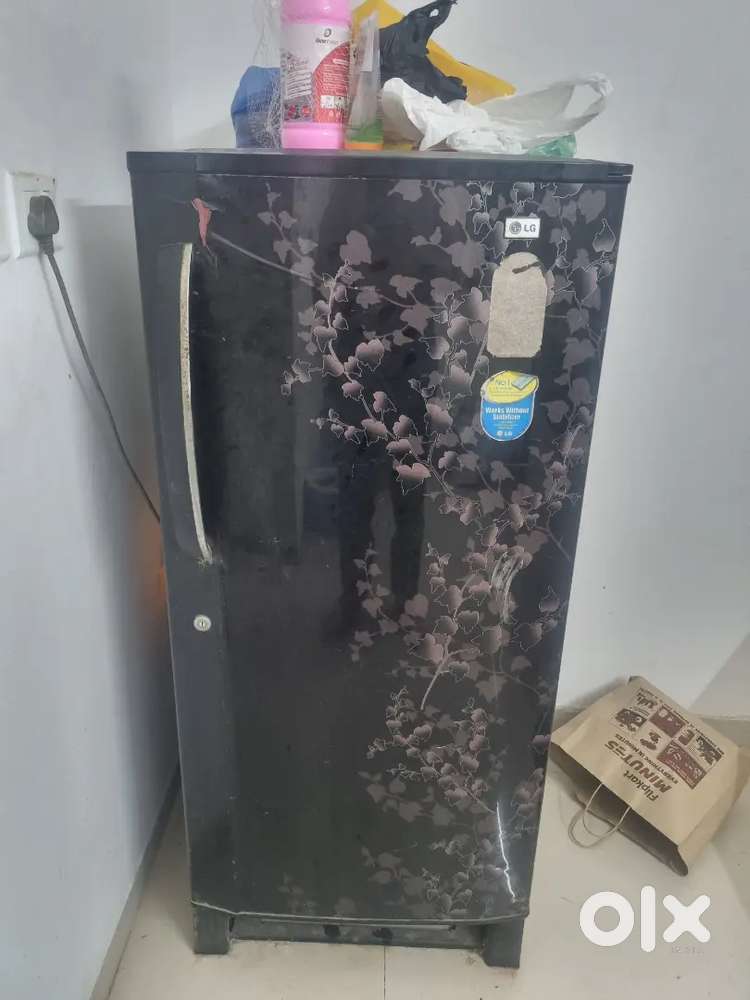 Urgent sale LG Fridge - 190 lt