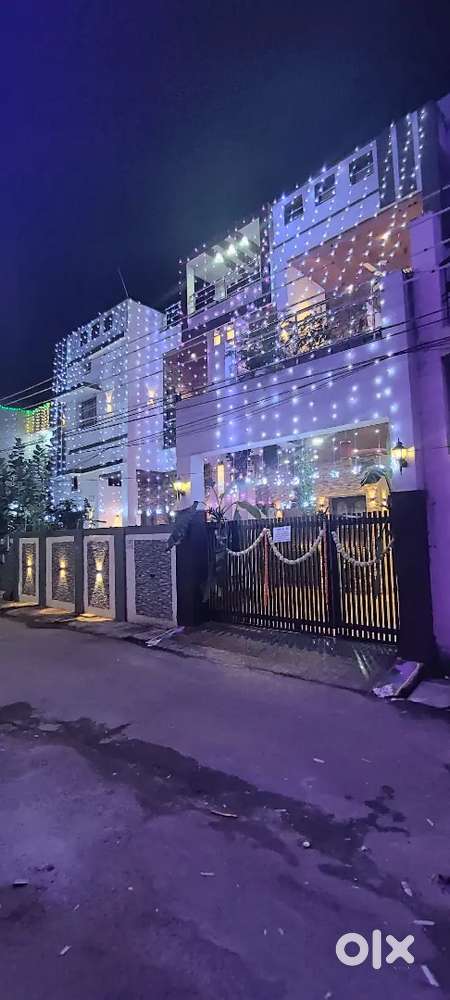 2bhk with 2 bathroom near laxmi nagar