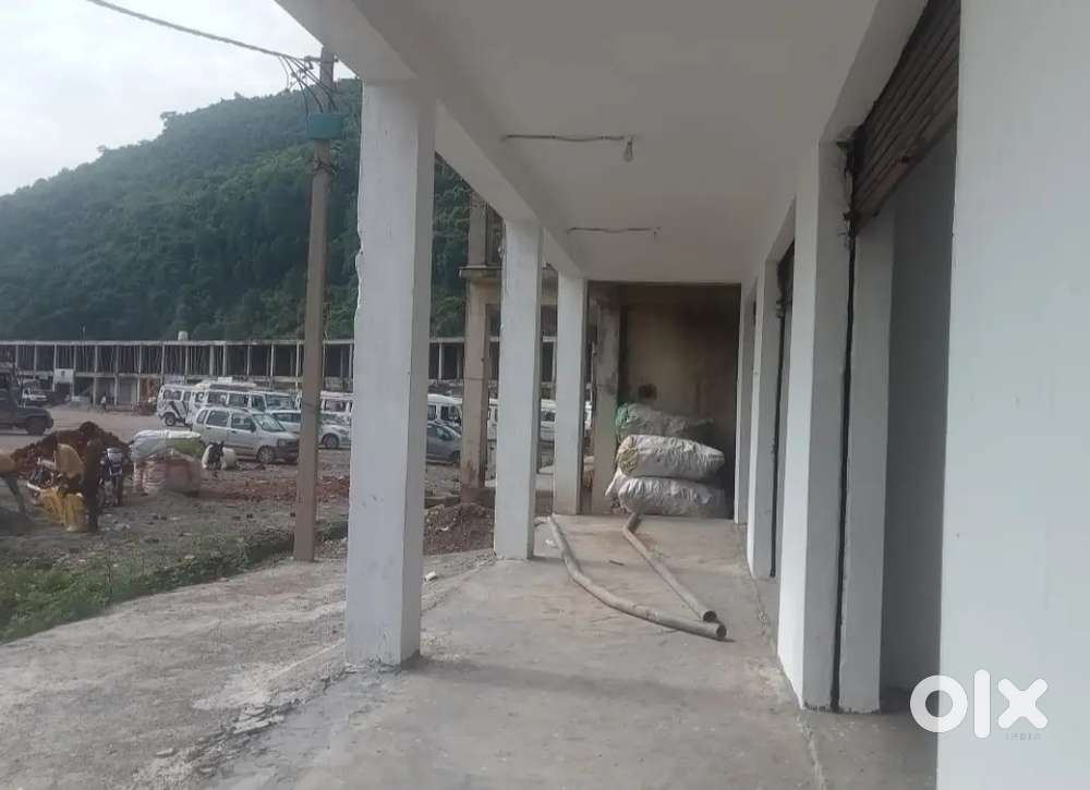 4 Shop available for sale front bus stand salani Rajouri
