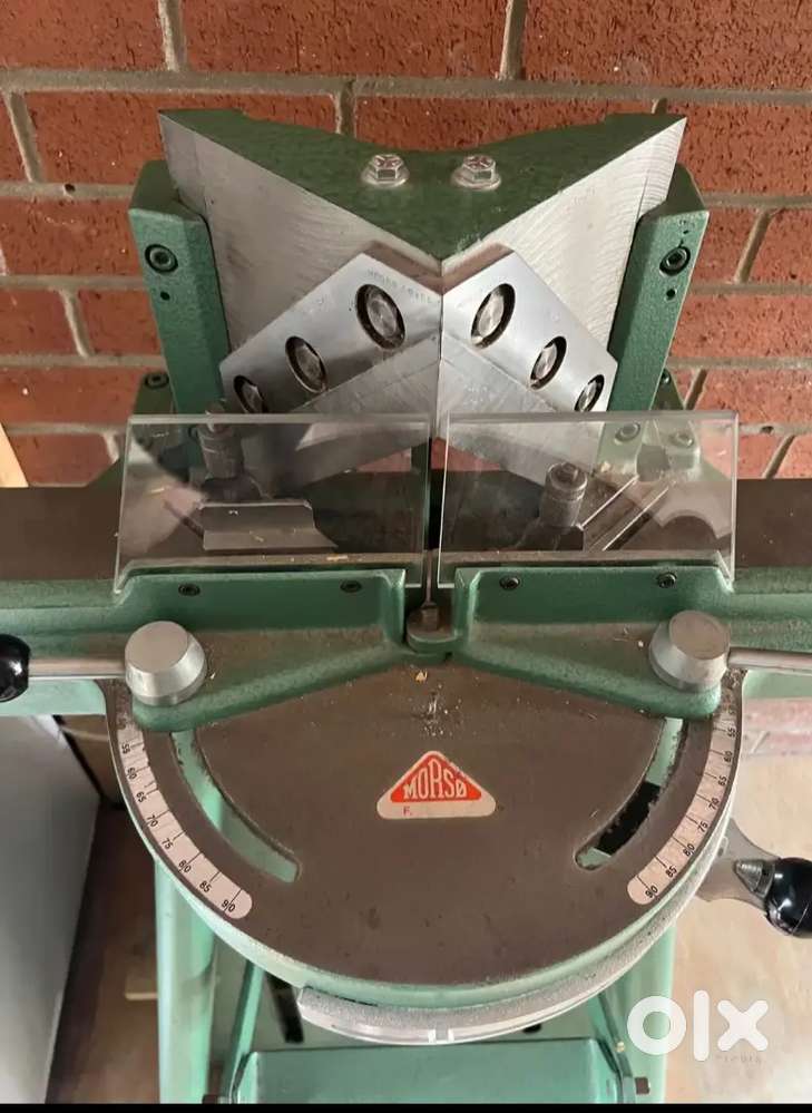 Photo frame machines