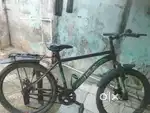 Hawk ki cycle hai ,2022 model, 2yearsold cycle, dis brake with shoker