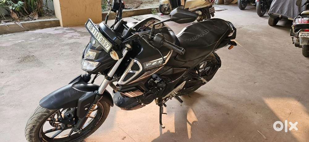 Single hand bike nd well mented