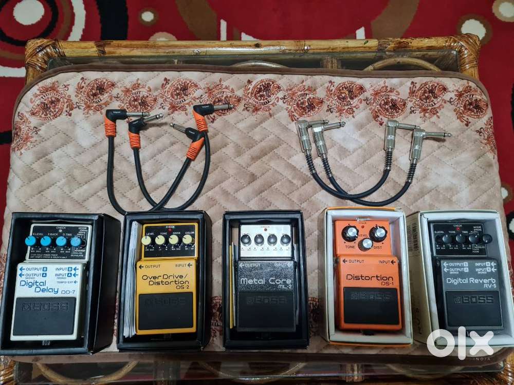 Boss effects and cables