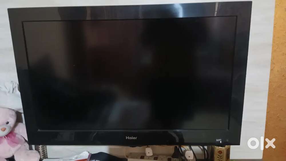Haier LED TV for Urgent Sale – Excellent Condition!
