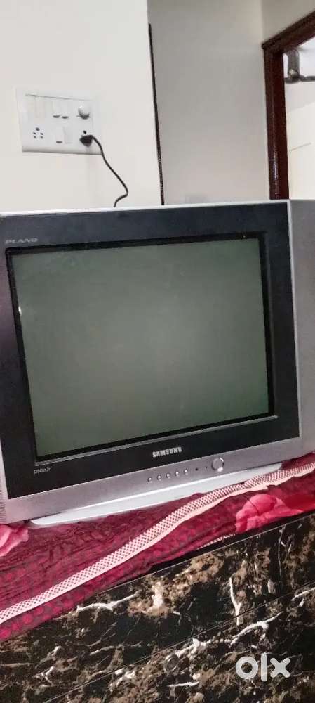 On and best condition Samsung TV