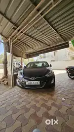 Hyundai Elantra 2015  top modal fully automatic