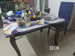 Dinning table with 4 chairs for sale