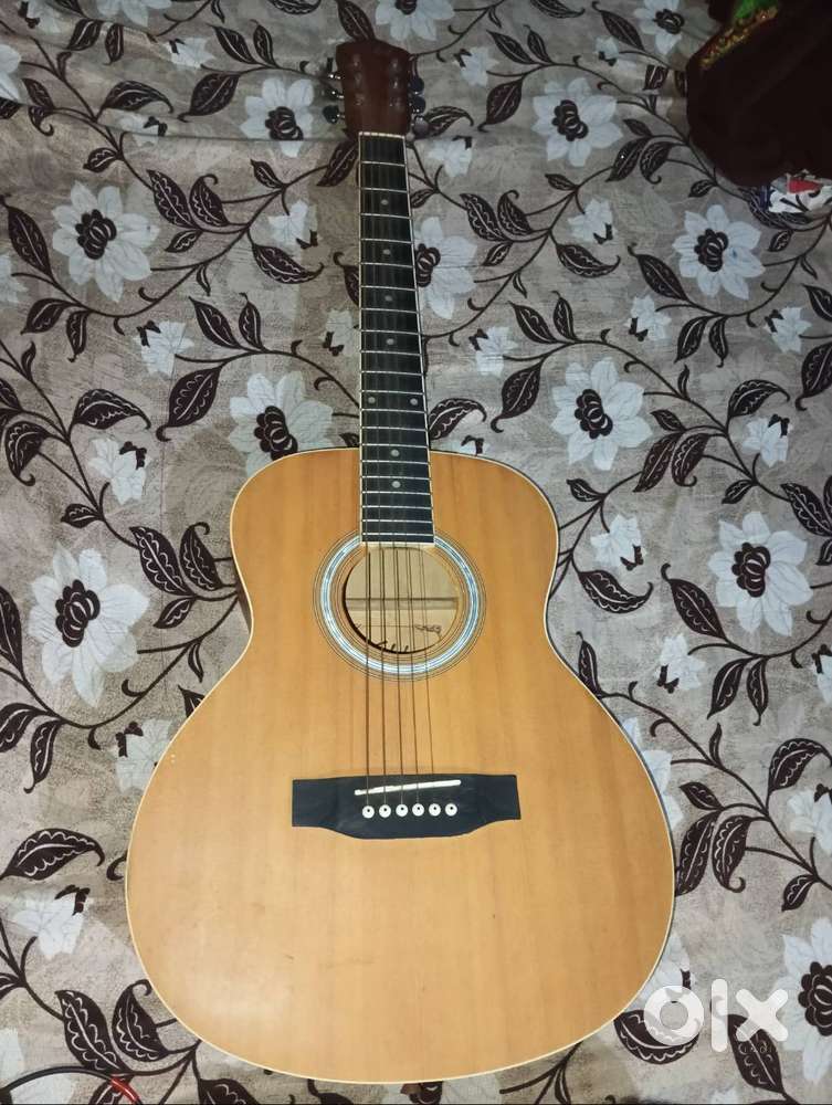 Travel Guitar (Negotiable)