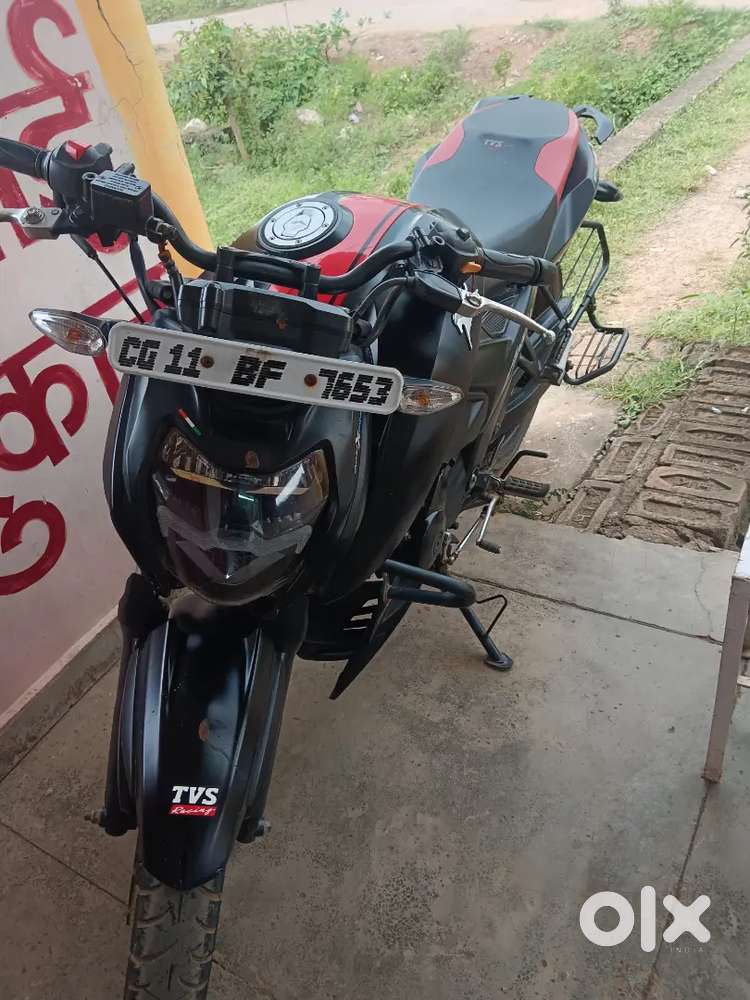 TVS APACHE RTR 160 4V