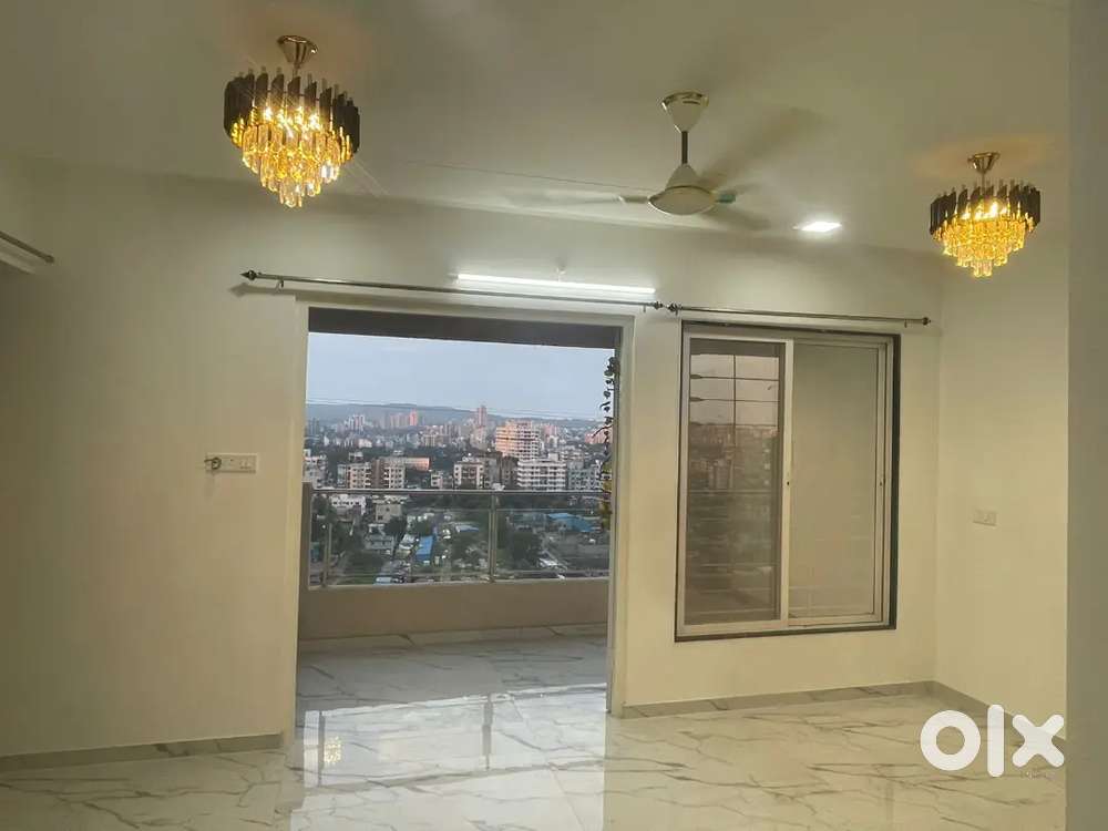 2 BHK semi furnished flat for rent