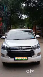 Toyota Innova Crysta 2.4 V 8 STR, 2016, Diesel