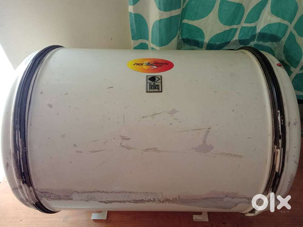Bajaj storage electric water heater 25 ltr